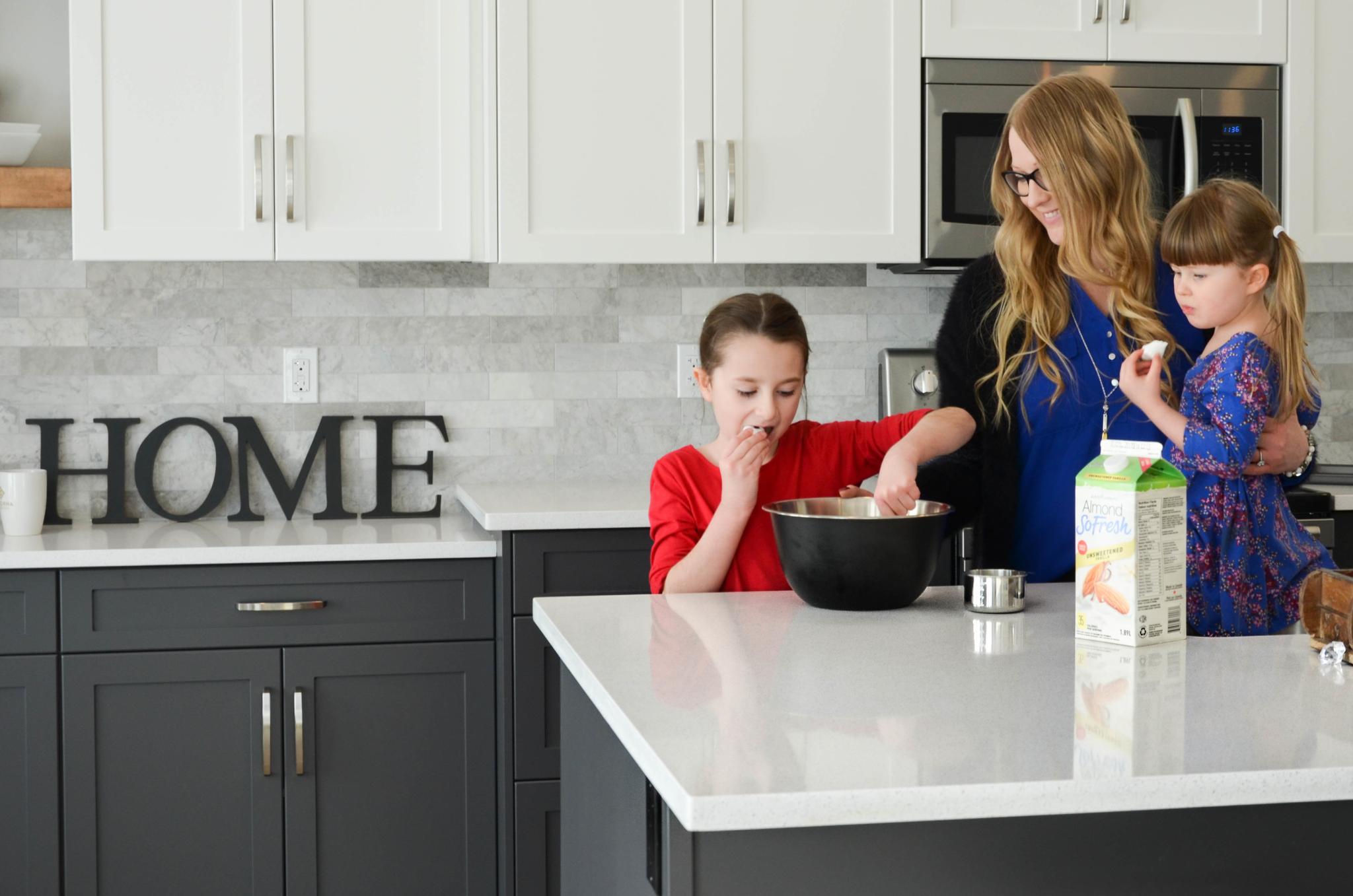 public/uploads/2021/04/Granite-countertops-to-save-money-scaled.jpg