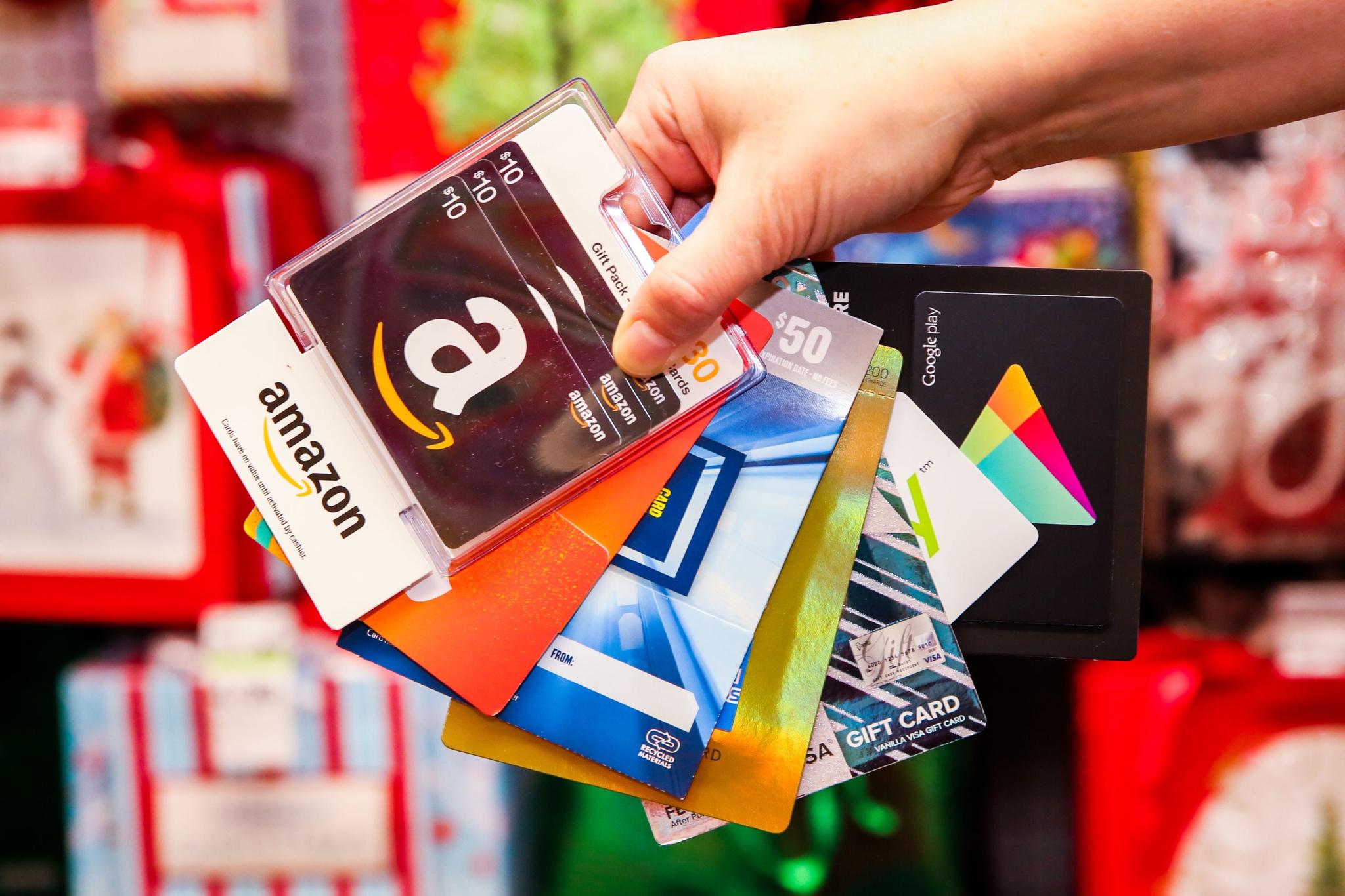 public/uploads/2021/12/gift-card-44-scaled.jpg
