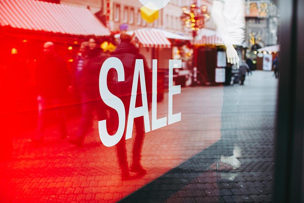 public/uploads/2022/08/pexels-markus-spiske-3806753.jpg